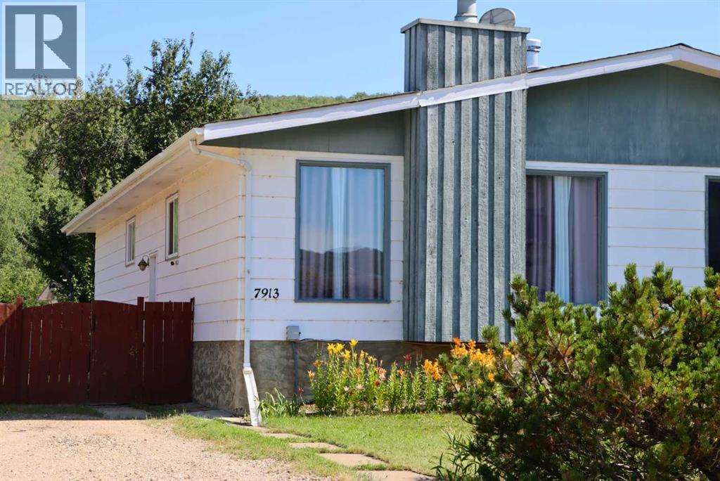 99 Street Unit 7913, Peace River, AB T8S 1A9