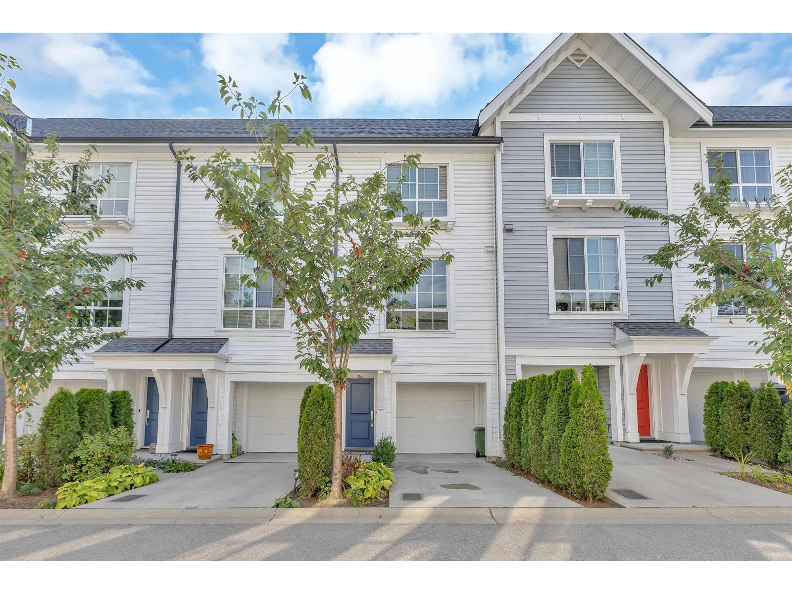 2838 Livingstone Avenue Unit 63, Abbotsford, BC V2T 0J1