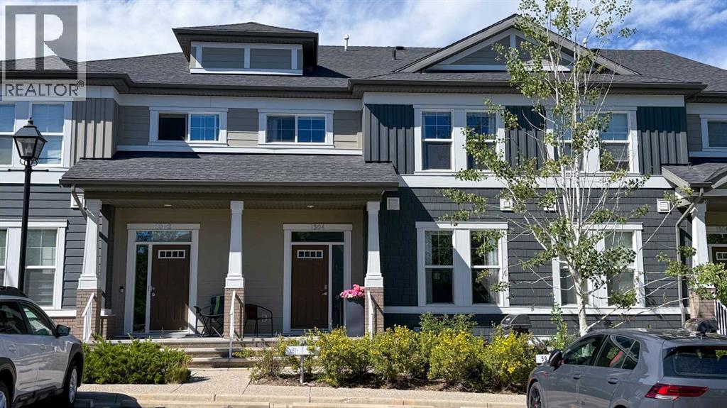 1304 Evanston Sq NW, Calgary, AB T3P 0G9