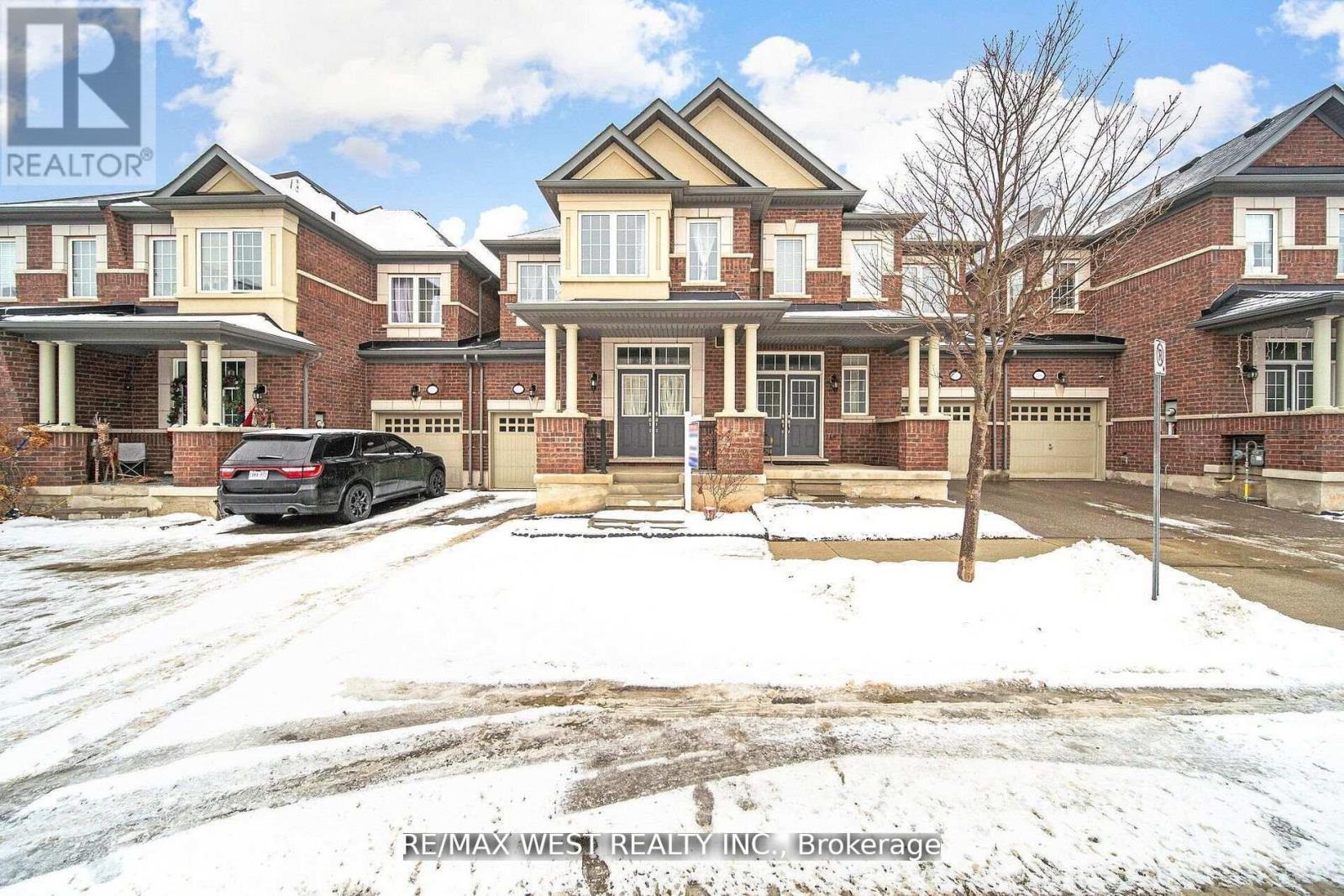 213 Sarah Cline Dr, Oakville, ON L6M 0T8