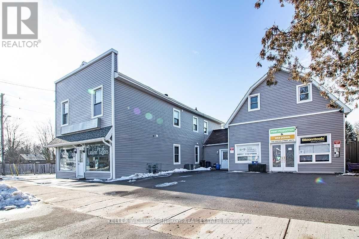 1692 Central St, Pickering, ON L1Y 1B2