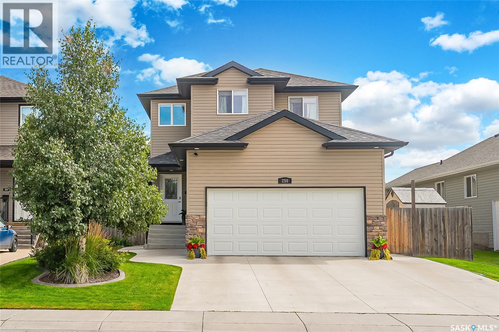 250 Mccallum Way, Saskatoon, SK S7R 0H7