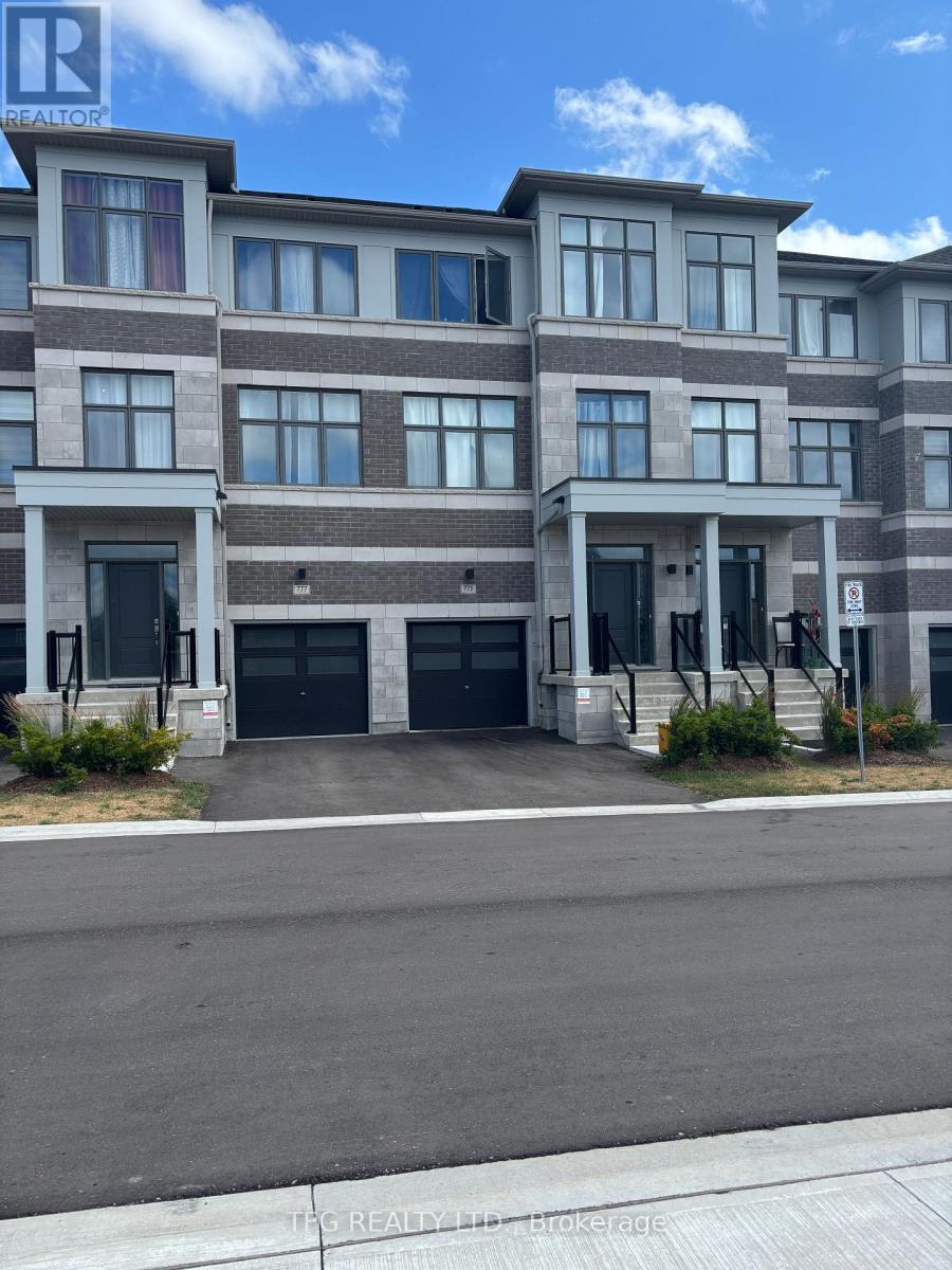 775 Chinook Path, Oshawa, ON L1H 0A7