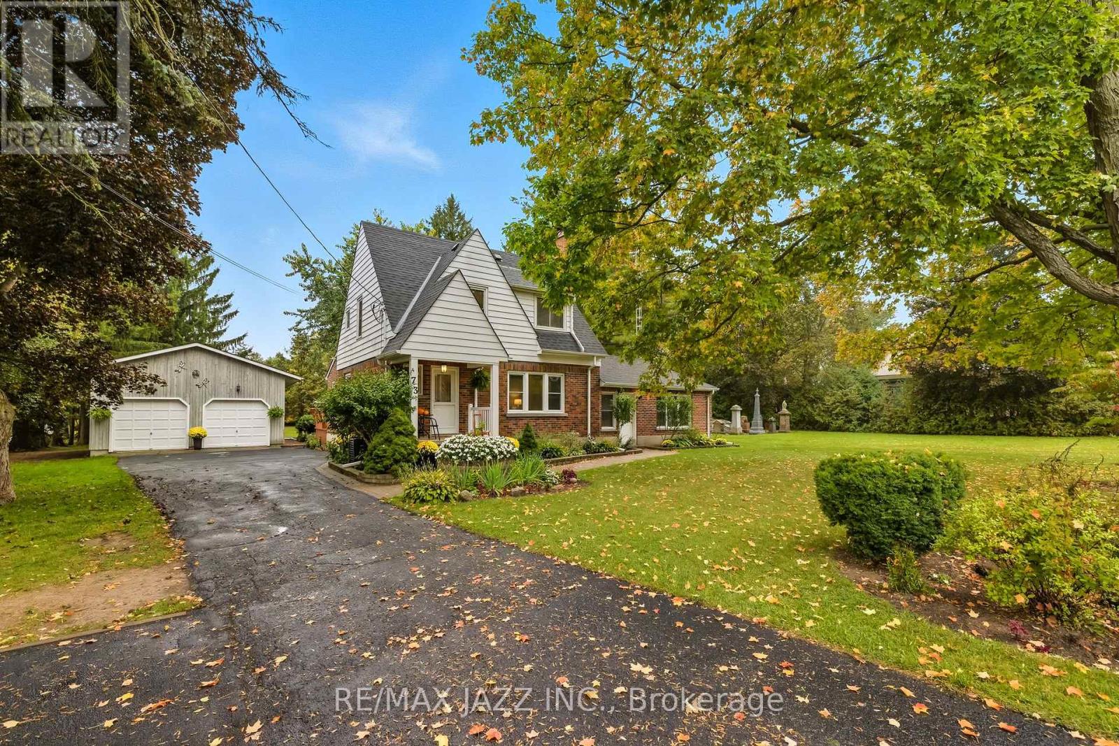 73 Columbus Rd E, Oshawa, ON L1H 0S6