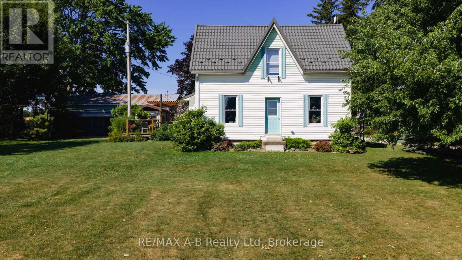 24189 Wellburn Rd, Thames Centre, ON N4X 1C6