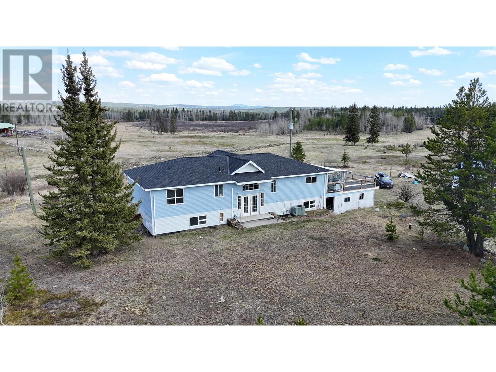 3405 Kokanee Pit Rd, Lac La Hache, BC V0K 1T1