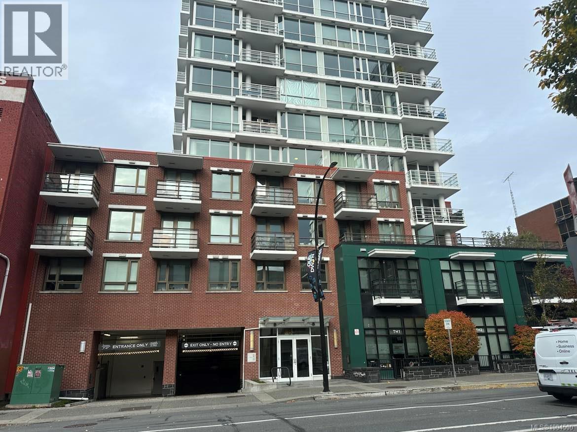834 Johnson St Unit 704 St, Victoria, BC V8W 1N3