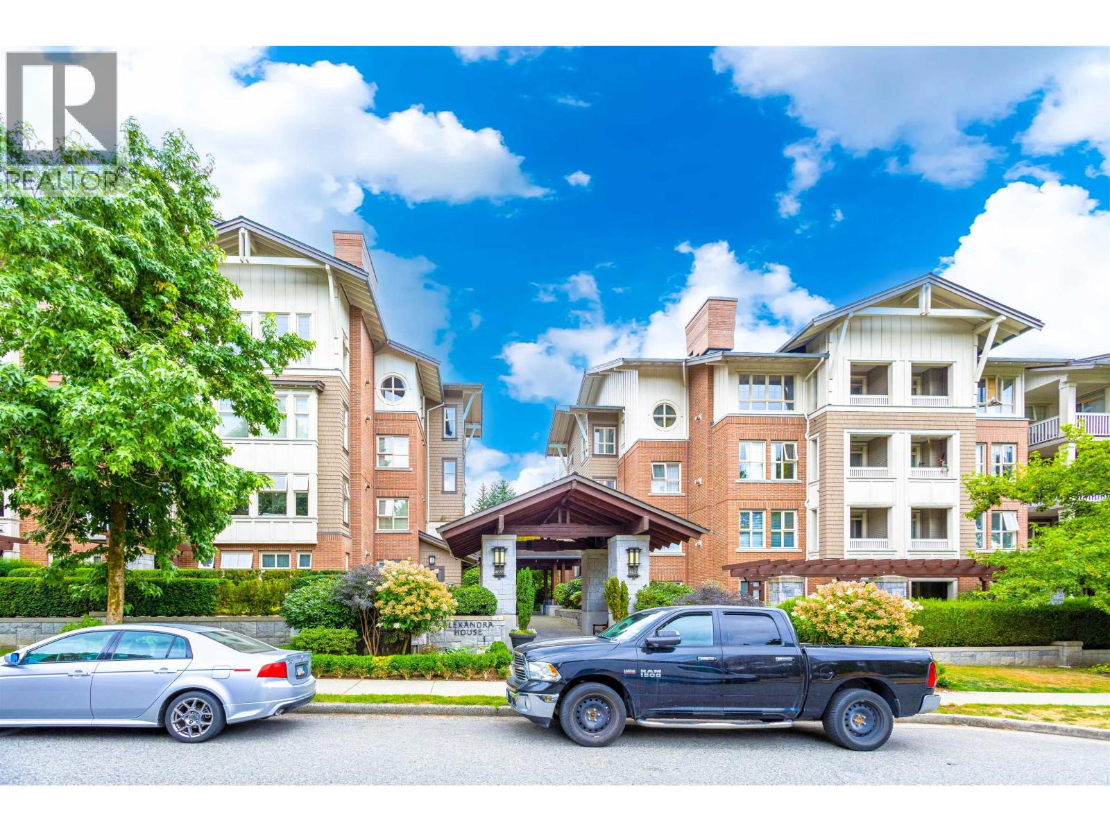 4655 Valley Drive Unit 1305, Vancouver, BC V6J 5L6