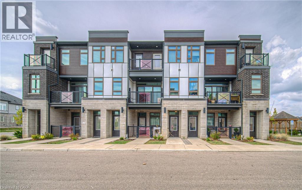 155 Thomas Slee Drive Unit 1f, Kitchener, ON N2P 0J8