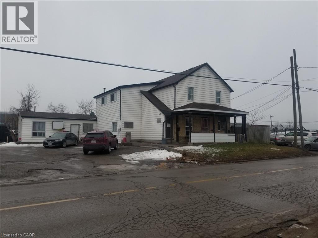 1085 Brydges St, London, ON N5W 2B5