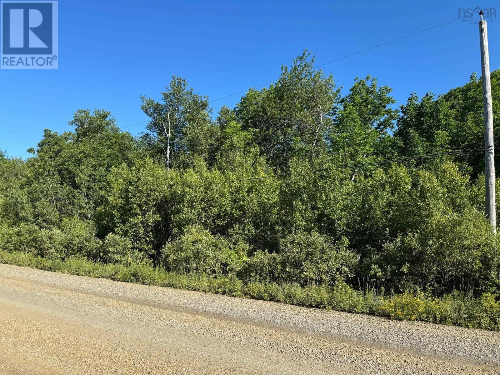 Long Beach Road, Glenmont, NS B0P 1H0