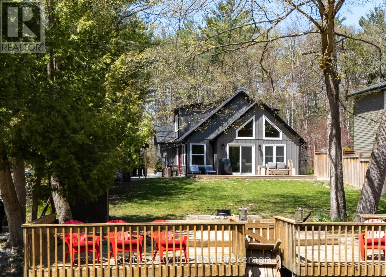 181 Knox Rd E, Wasaga Beach, ON L9Z 2T6