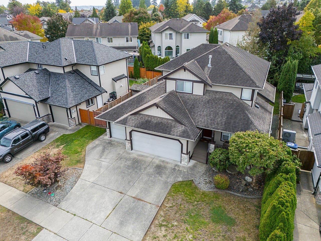 166 Street Unit 6119 #a, Surrey, BC V3S 9L2