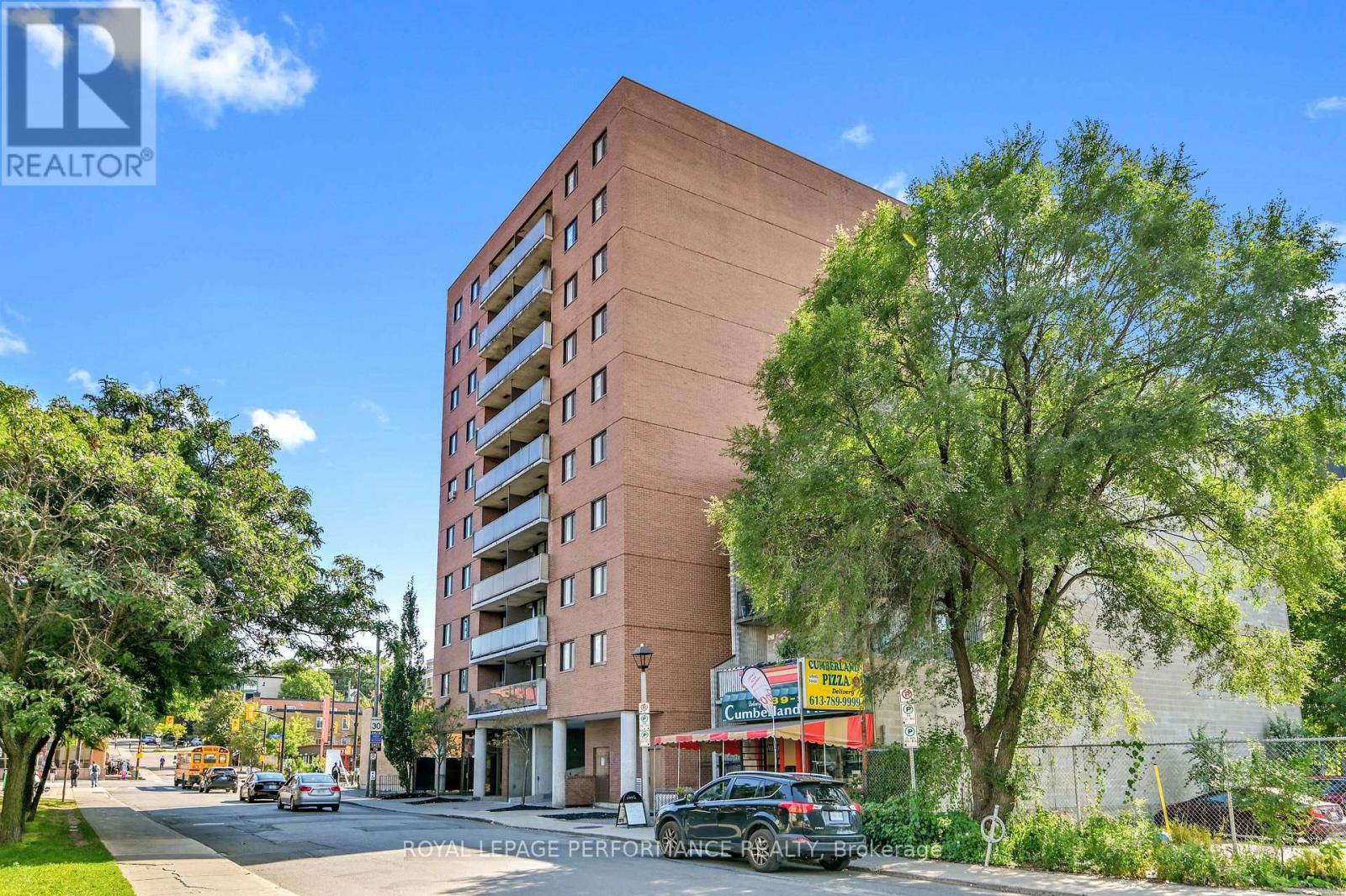 501 154 Nelson St, Ottawa, ON K1N 7R5