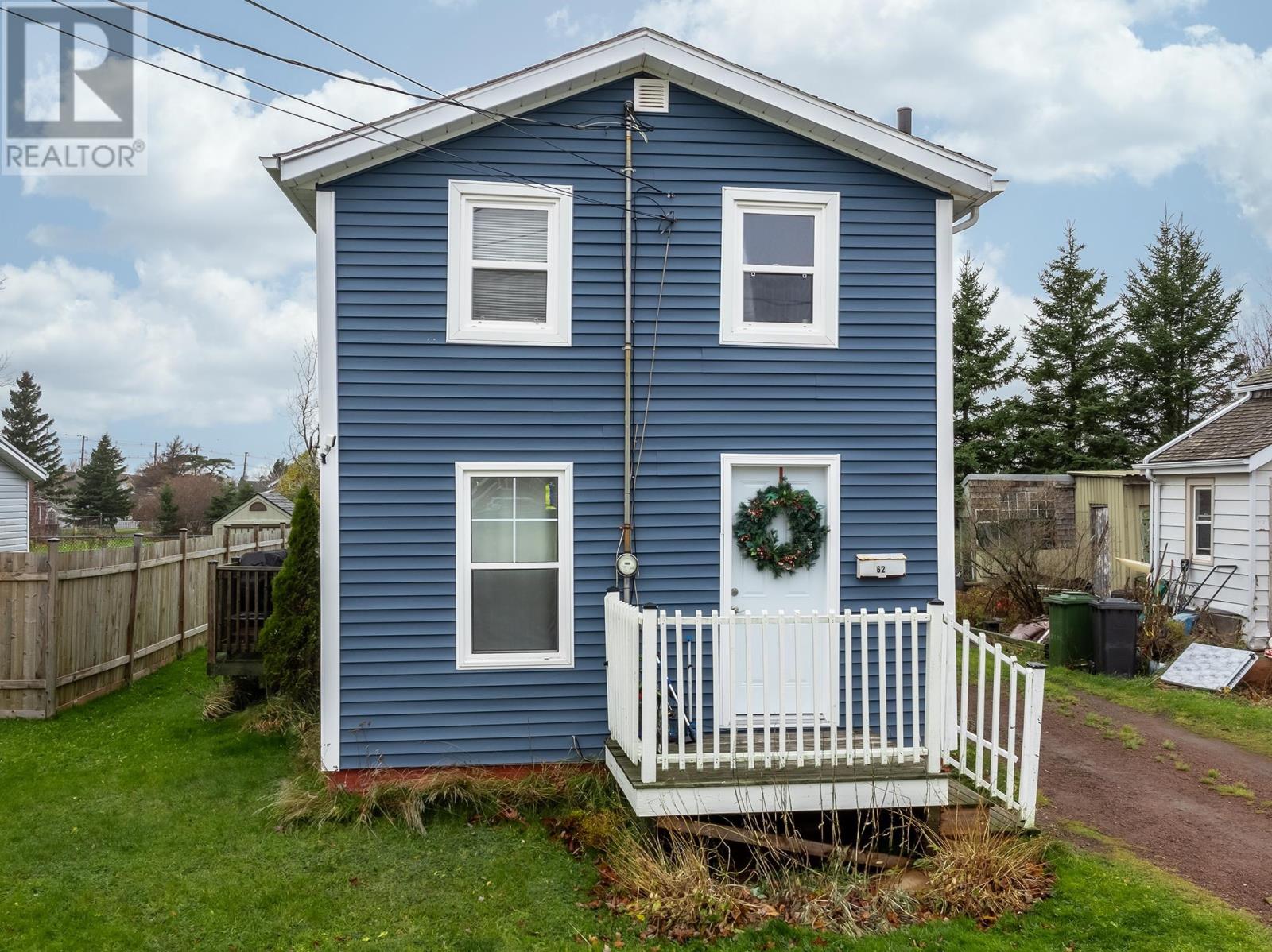 62 Duke St, Summerside, PE C1N 3R8
