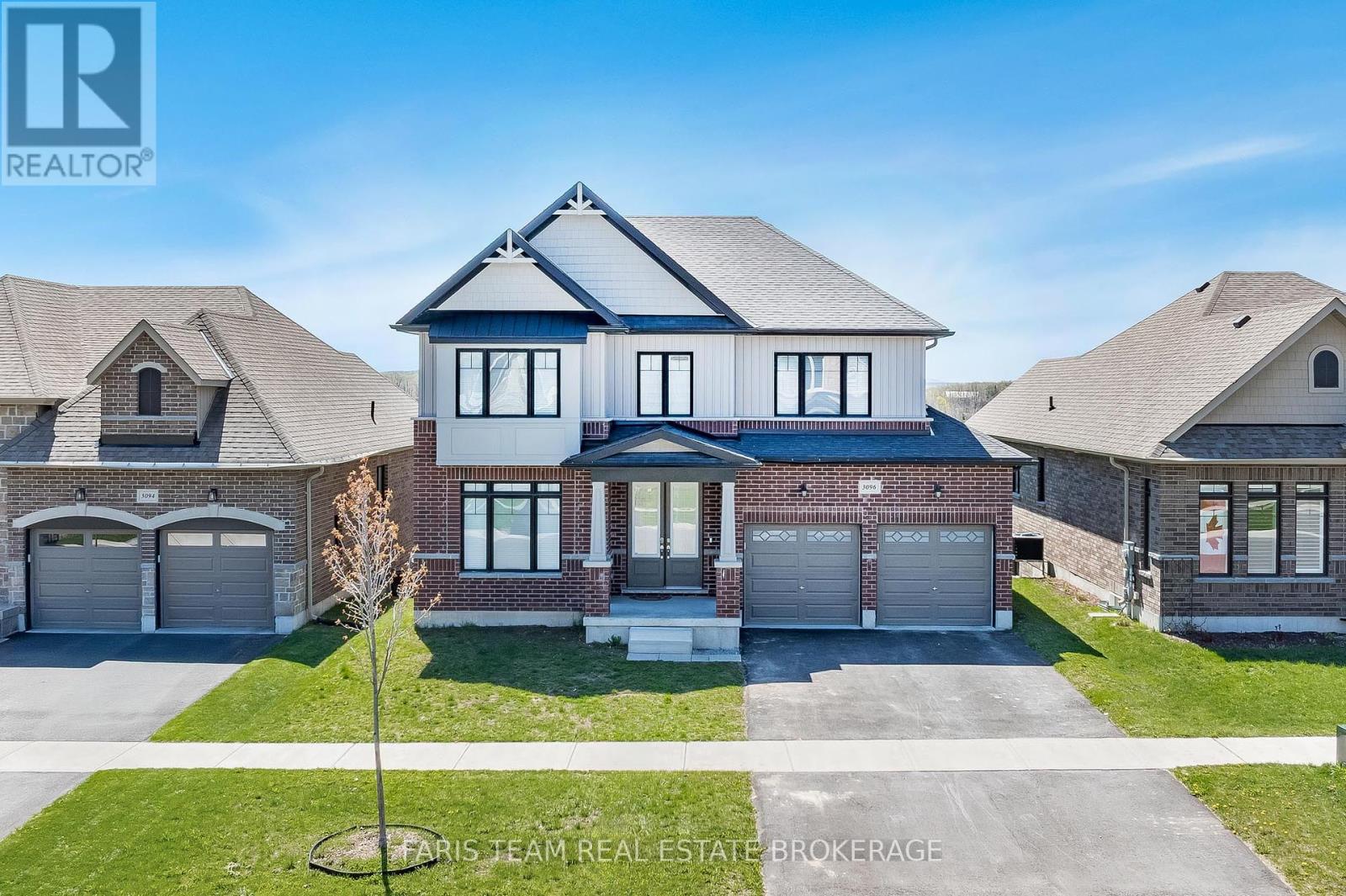 3096 Orion Blvd, Orillia, ON L3V 8L4