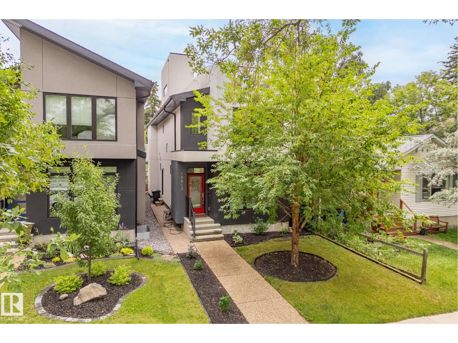 123 St Nw Unit 10813, Edmonton, AB T5M 0C7