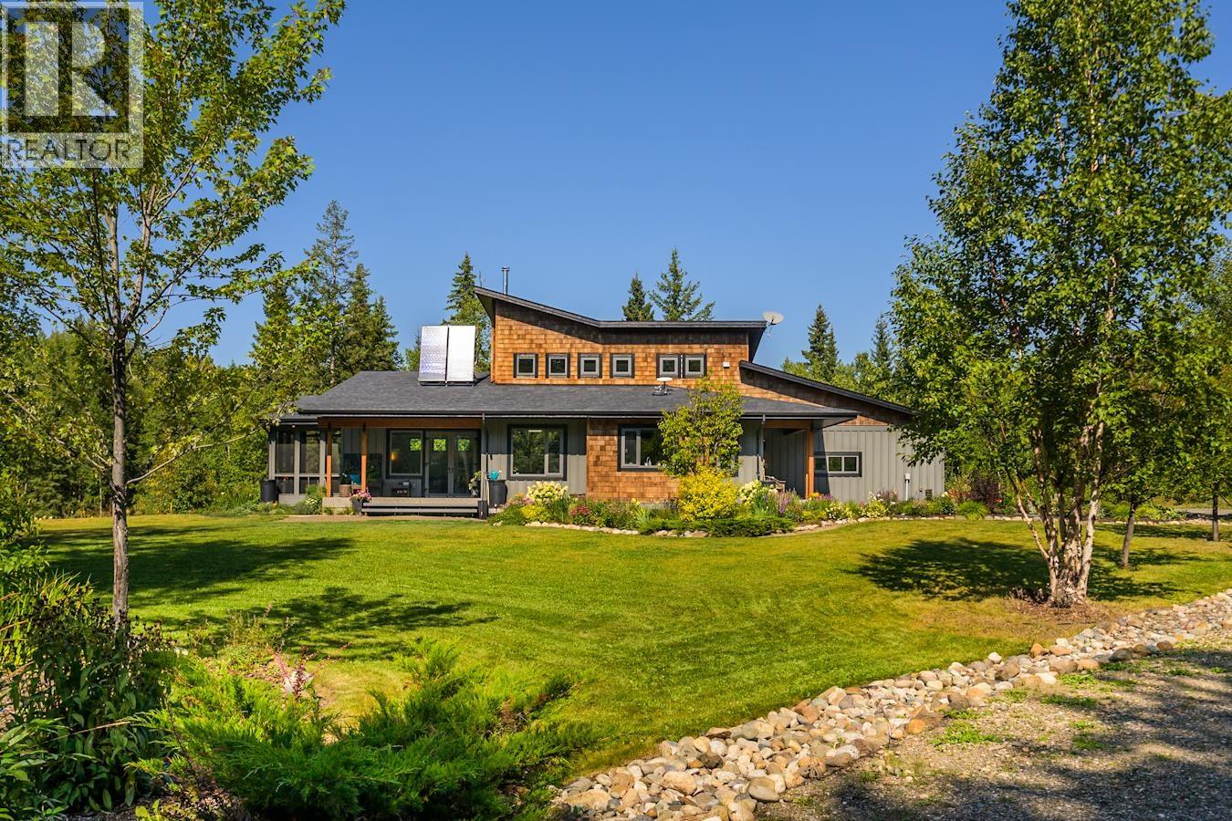 3400 Hildebrandt Rd, Prince George, BC V2M 7C8