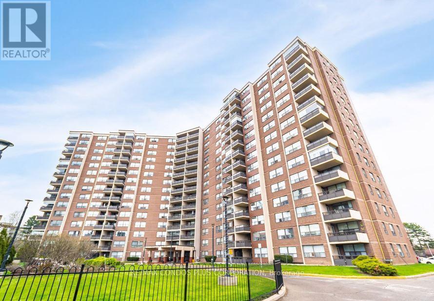 802 551 The West Mall Rd, Toronto, ON M9C 1G7