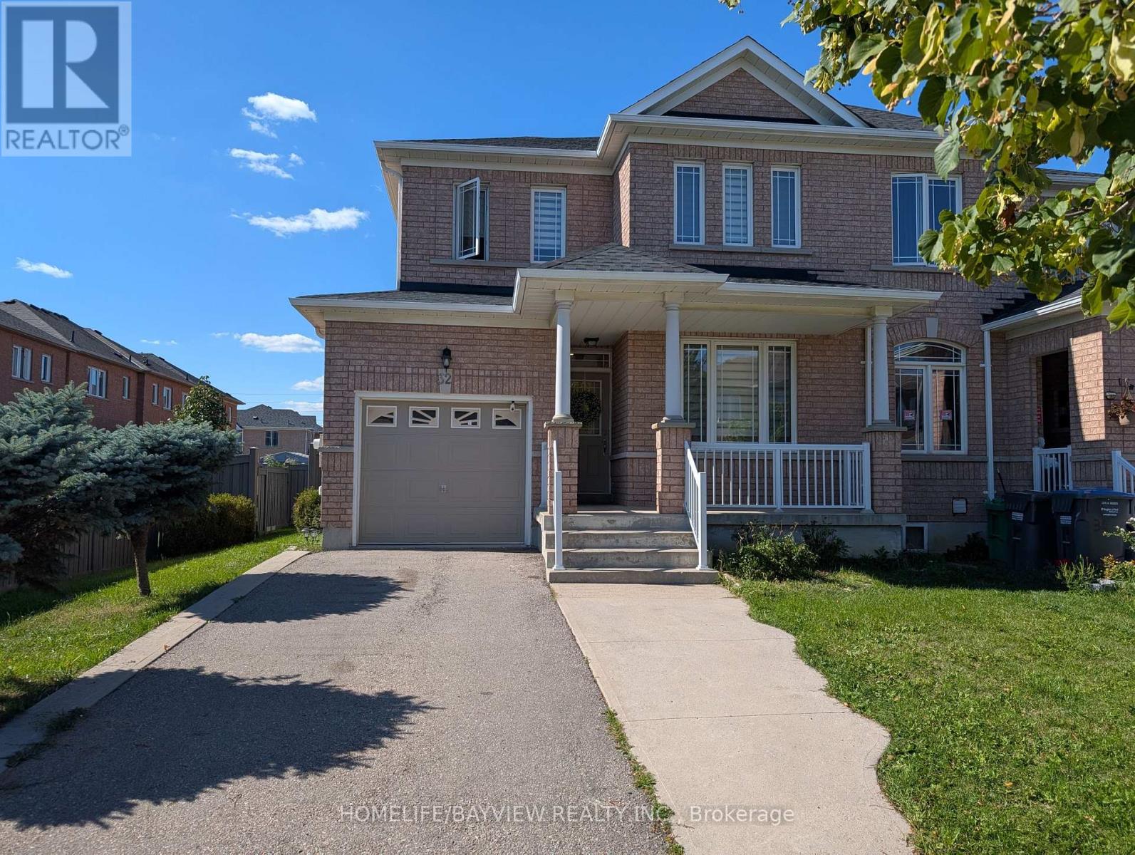 32 Devonsleigh Dr, Brampton, ON L7A 3S3