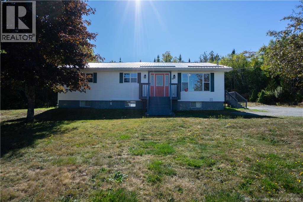 137 Wetmore Creek Rd, Musquash, NB E5J 2L3