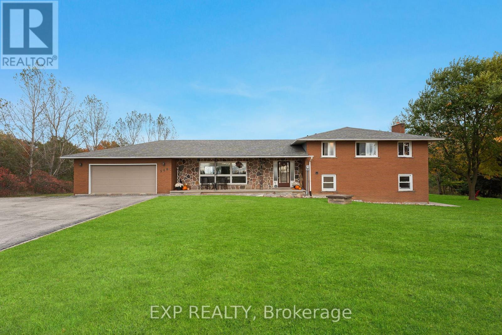 548 Millgrove Side Rd, Hamilton, ON L9H 5E2
