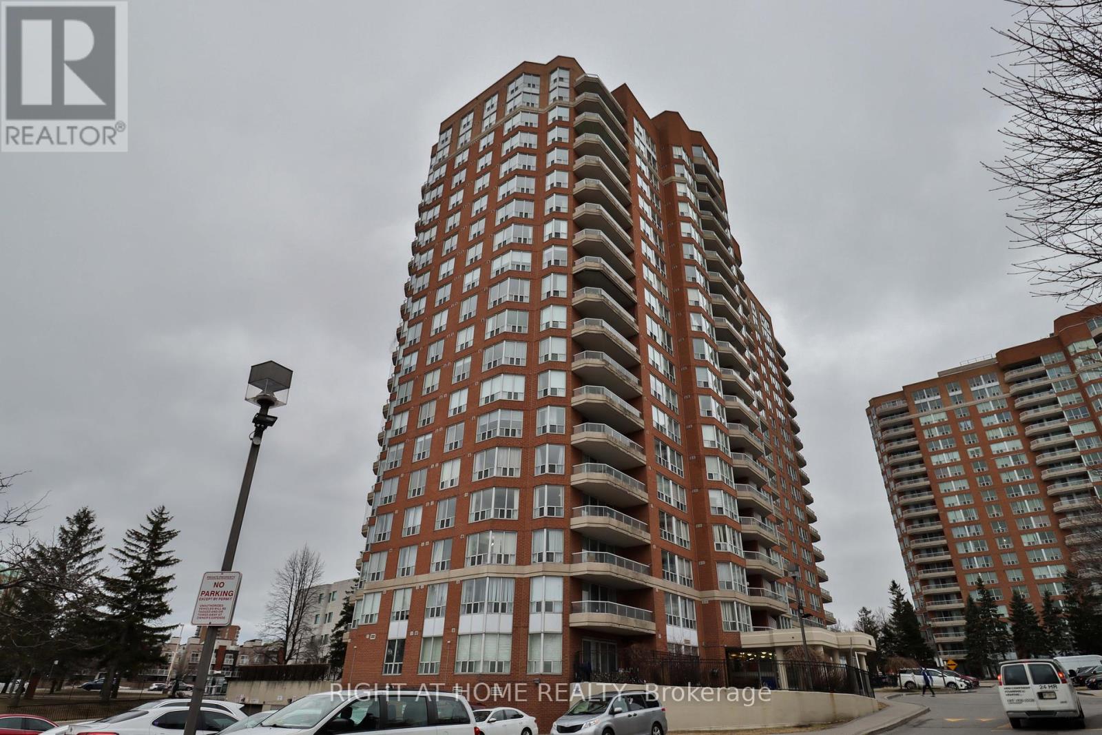410 Mclevin Ave, Toronto, ON M1B 5J5