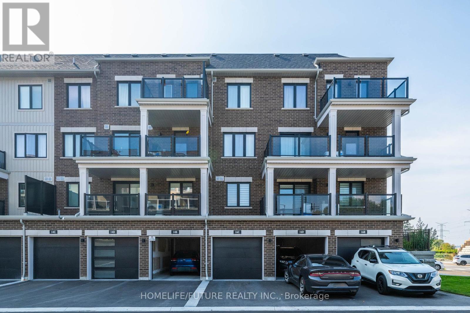 16 Unit 16c Lookout Dr #c, Clarington Bowmanville, ON L1C 5E7