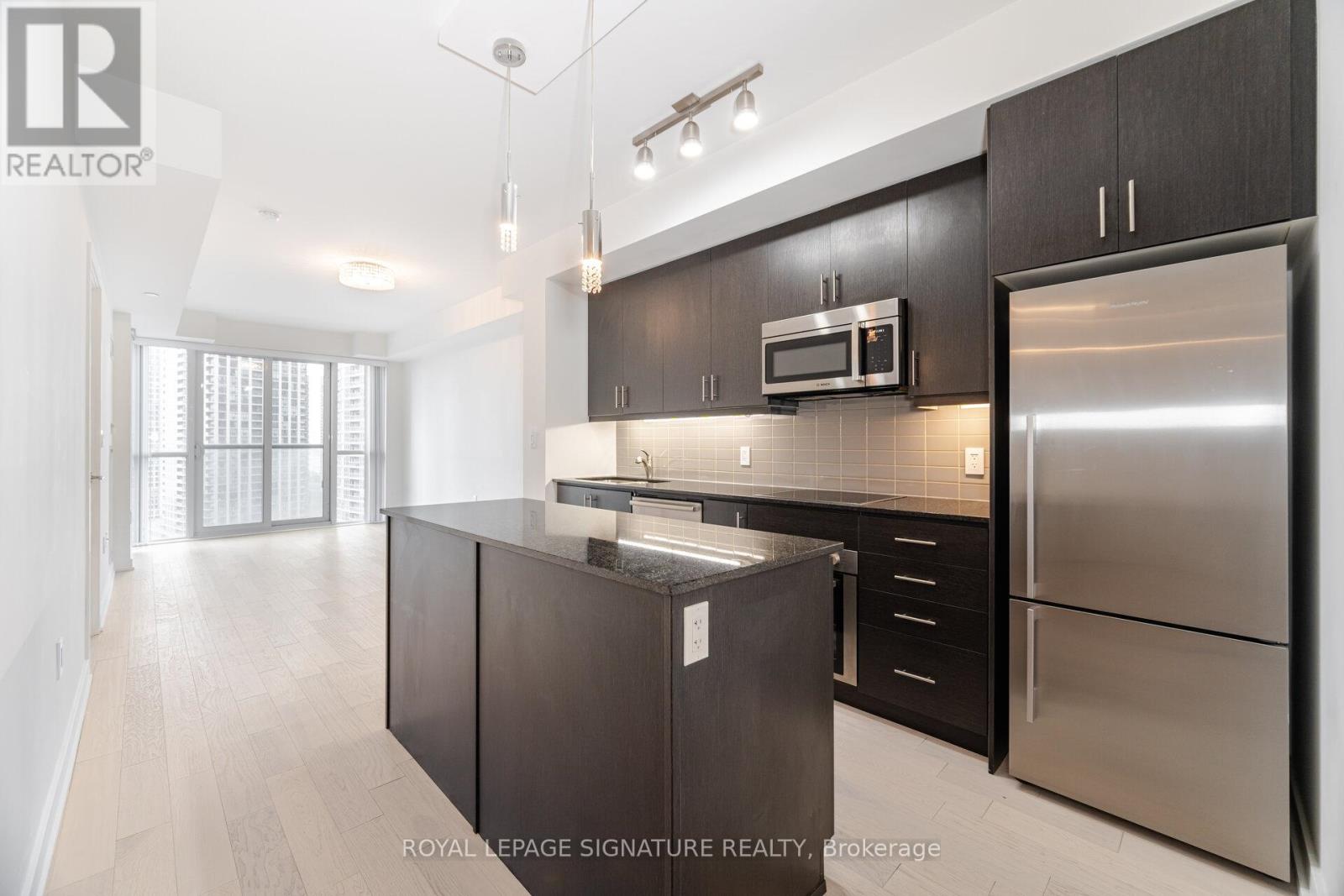 1501 1 The Esplanade Dr, Toronto, ON M5E 0A8