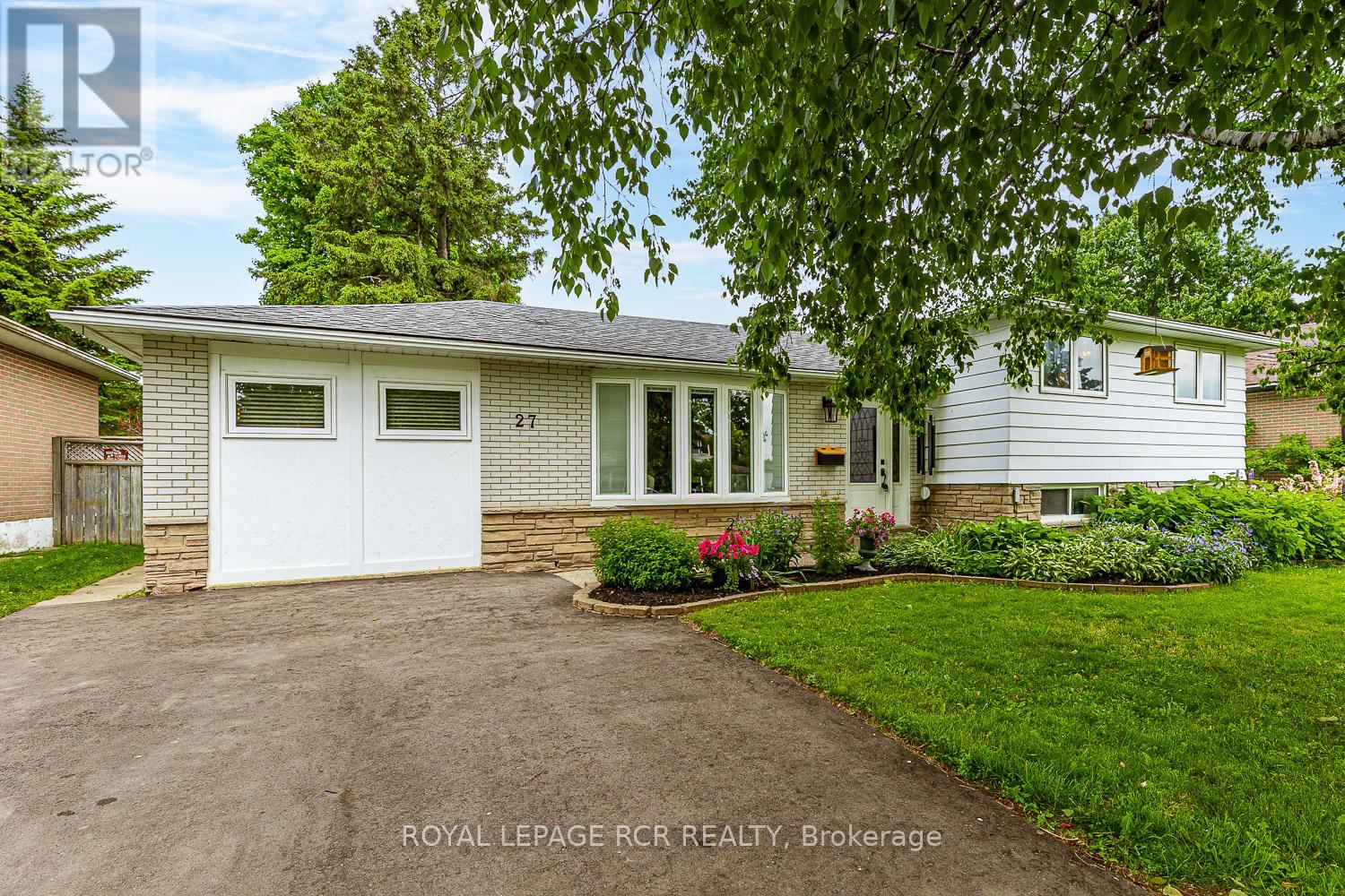 27 Rustic Cres, Orangeville, ON L9W 1T1