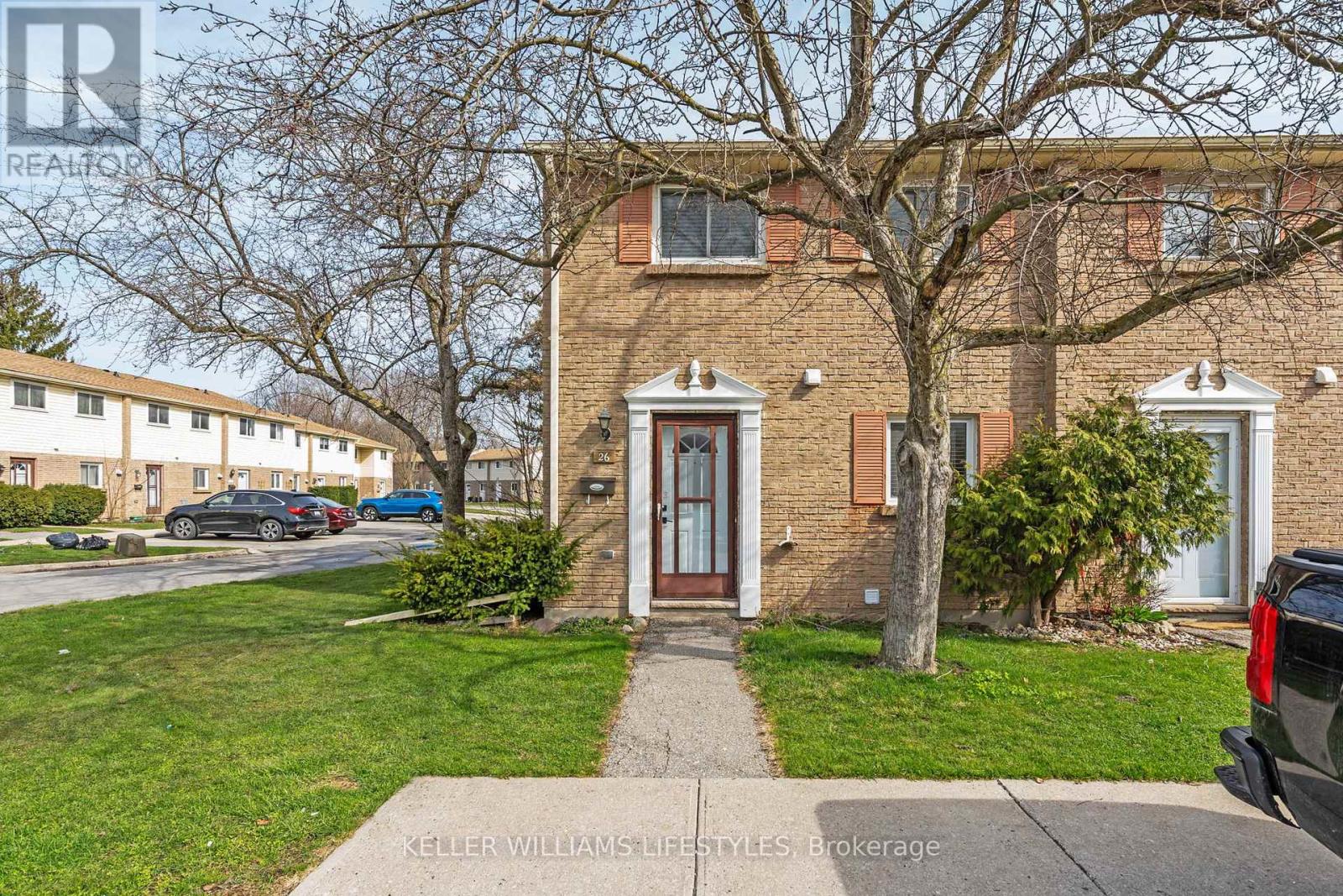 26 166 Southdale Rd W, London, ON N6J 3W4
