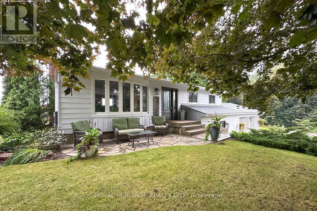 3517 Lockhart Rd, Clarington, ON L1B 0S1