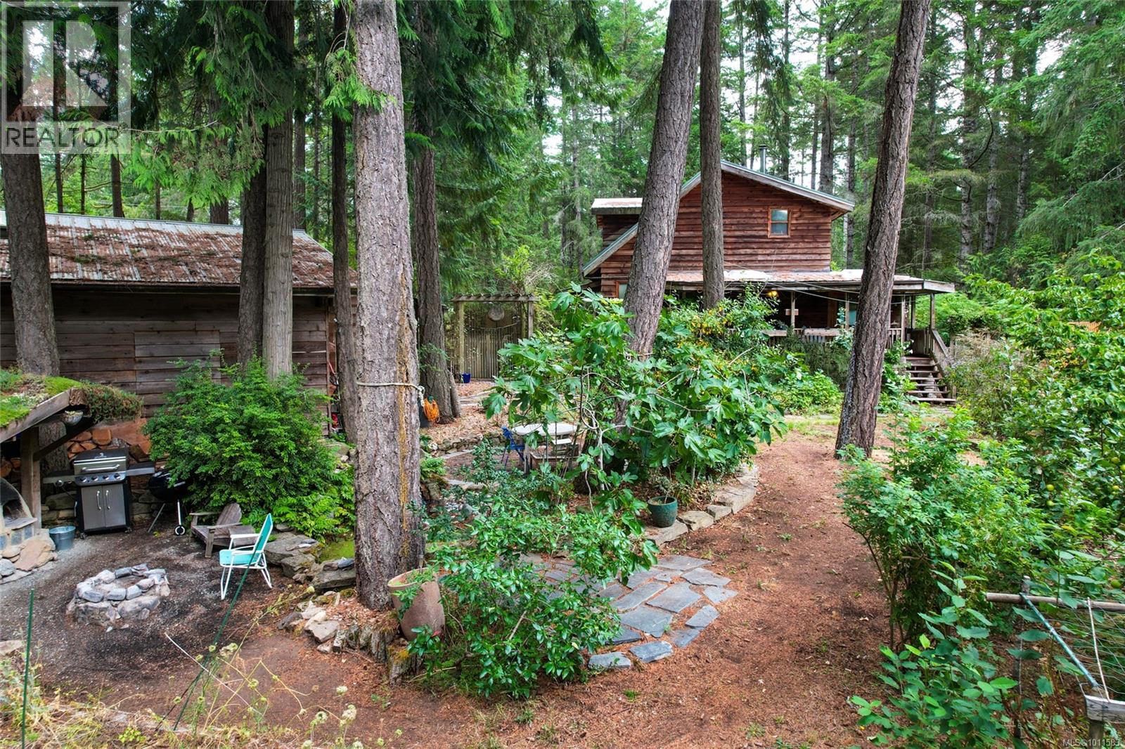 620 Gallagher Way, Gabriola Island, BC V0R 1X3