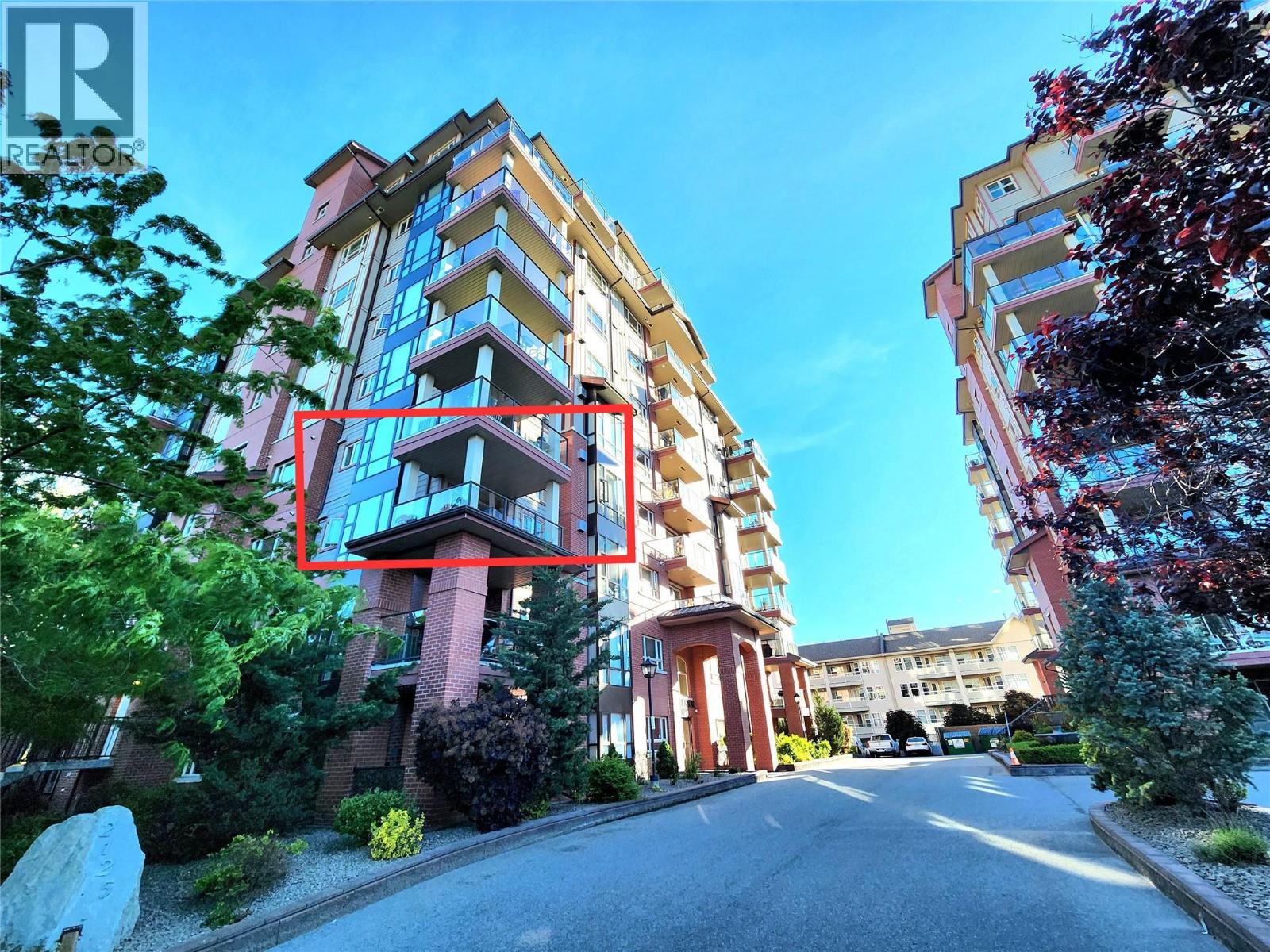 2125 Atkinson Street Unit 302, Penticton, BC V2A 9E6