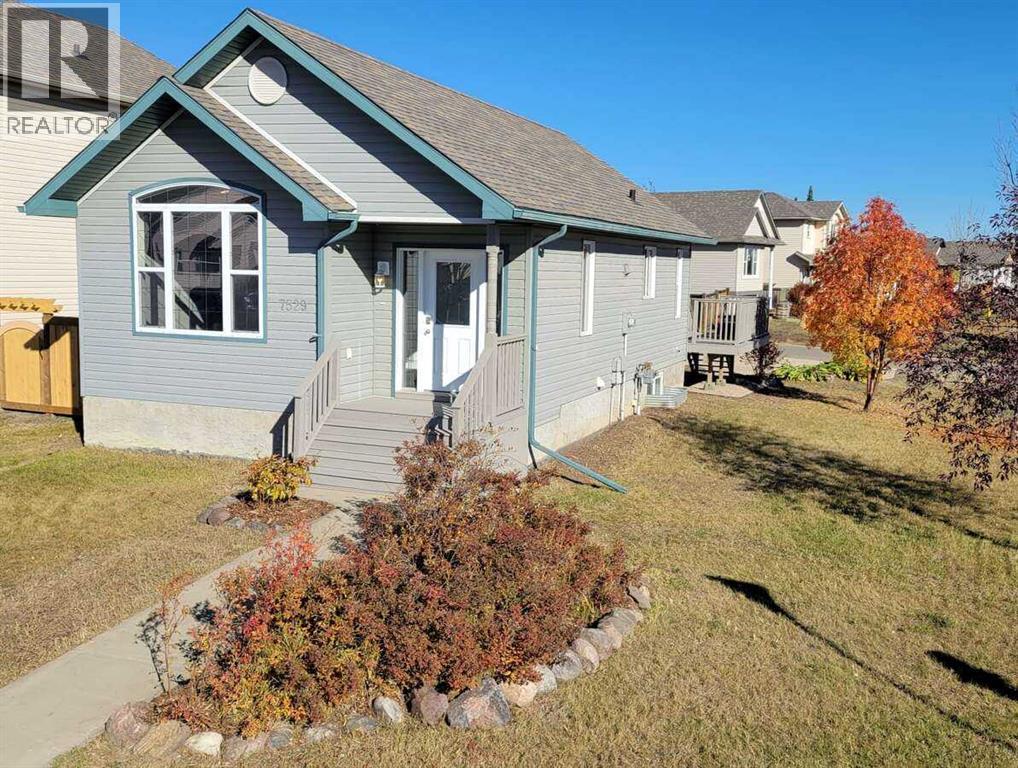 7529 Westpointe Dr, Grande Prairie, AB T8W 2V1