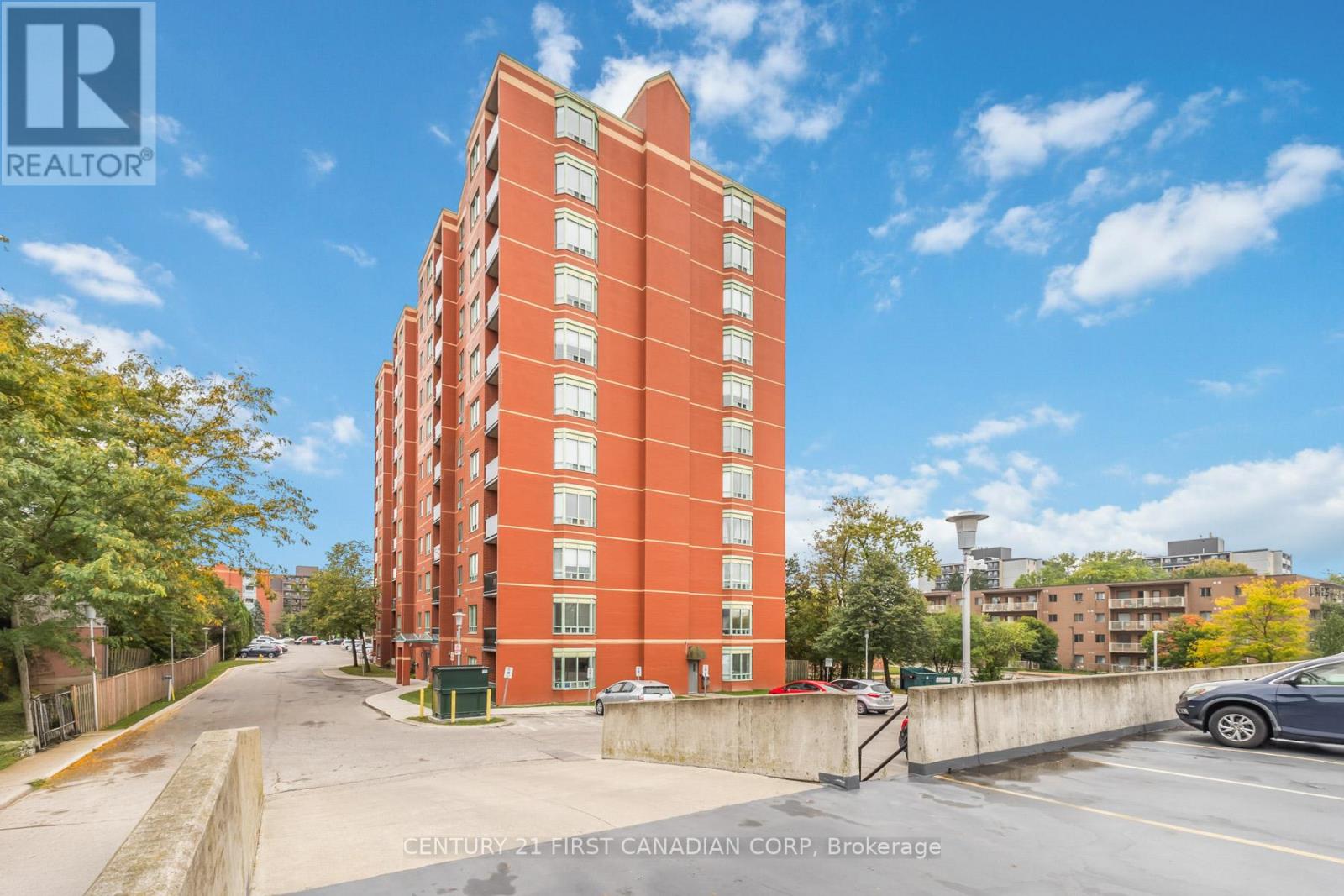 1 76 Base Line Rd W, London, ON N6J 4X6