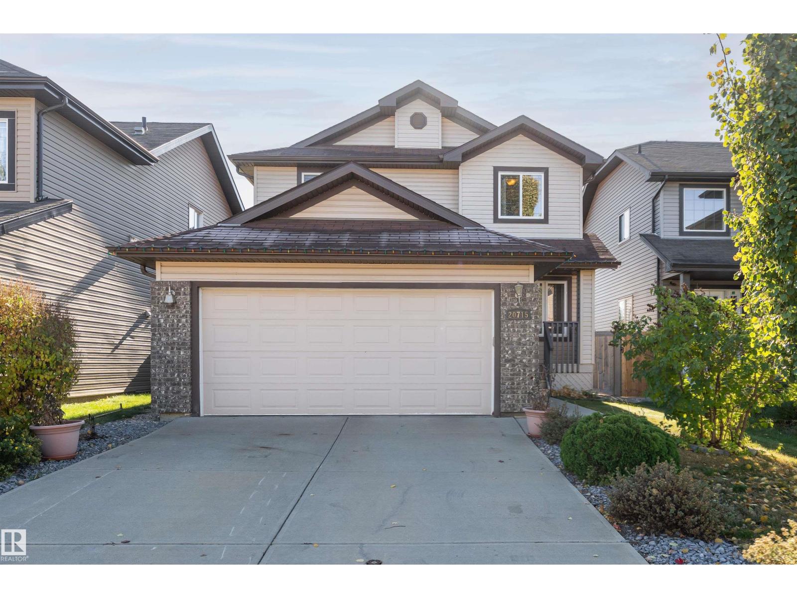 94 Av Nw Unit 20715, Edmonton, AB T5T 4B8