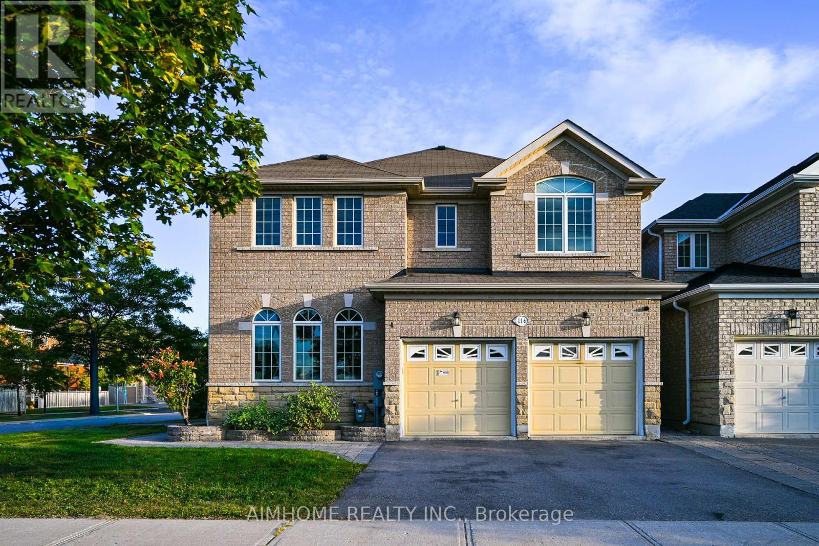 116 Landsdown Cres, Markham, ON L6E 0M8