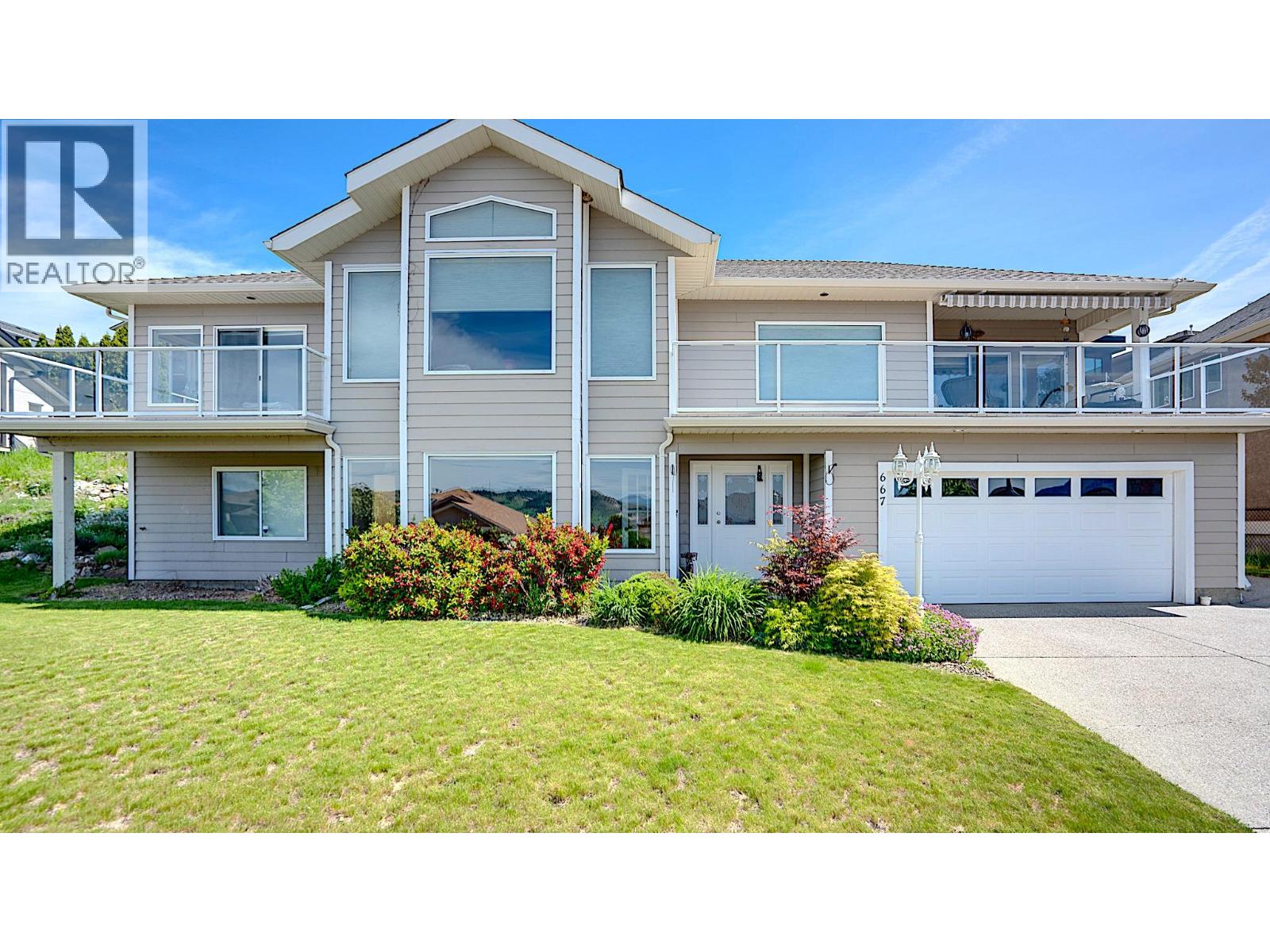 667 Mt York Dr, Coldstream, BC V1B 3X2
