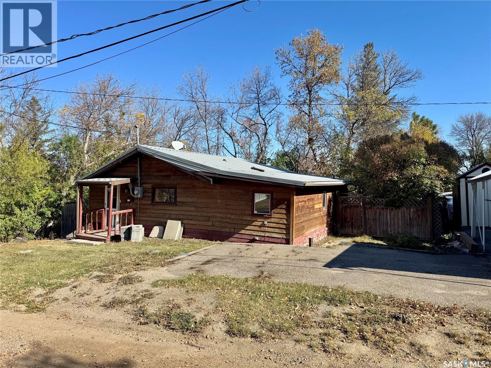 343 4 Street West, Regina Beach, SK S0G 4C0