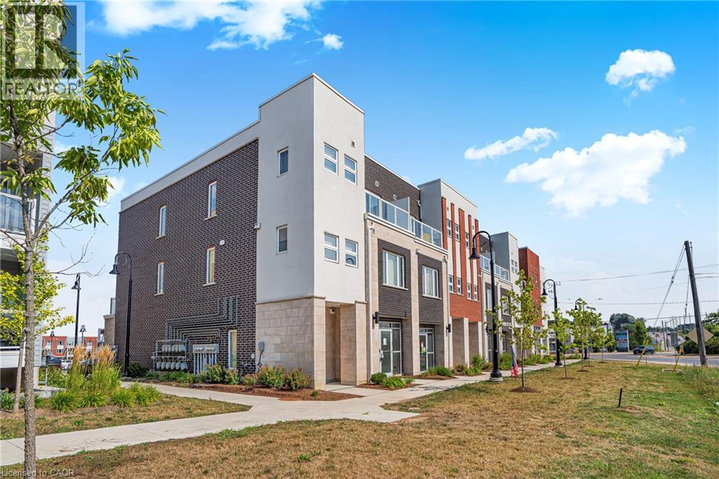 124 Seabrook Drive Unit 109, Kitchener, ON N2R 0R7