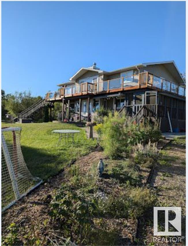 52073 Hwy 21, Rural Strathcona County, AB T8B 1J4