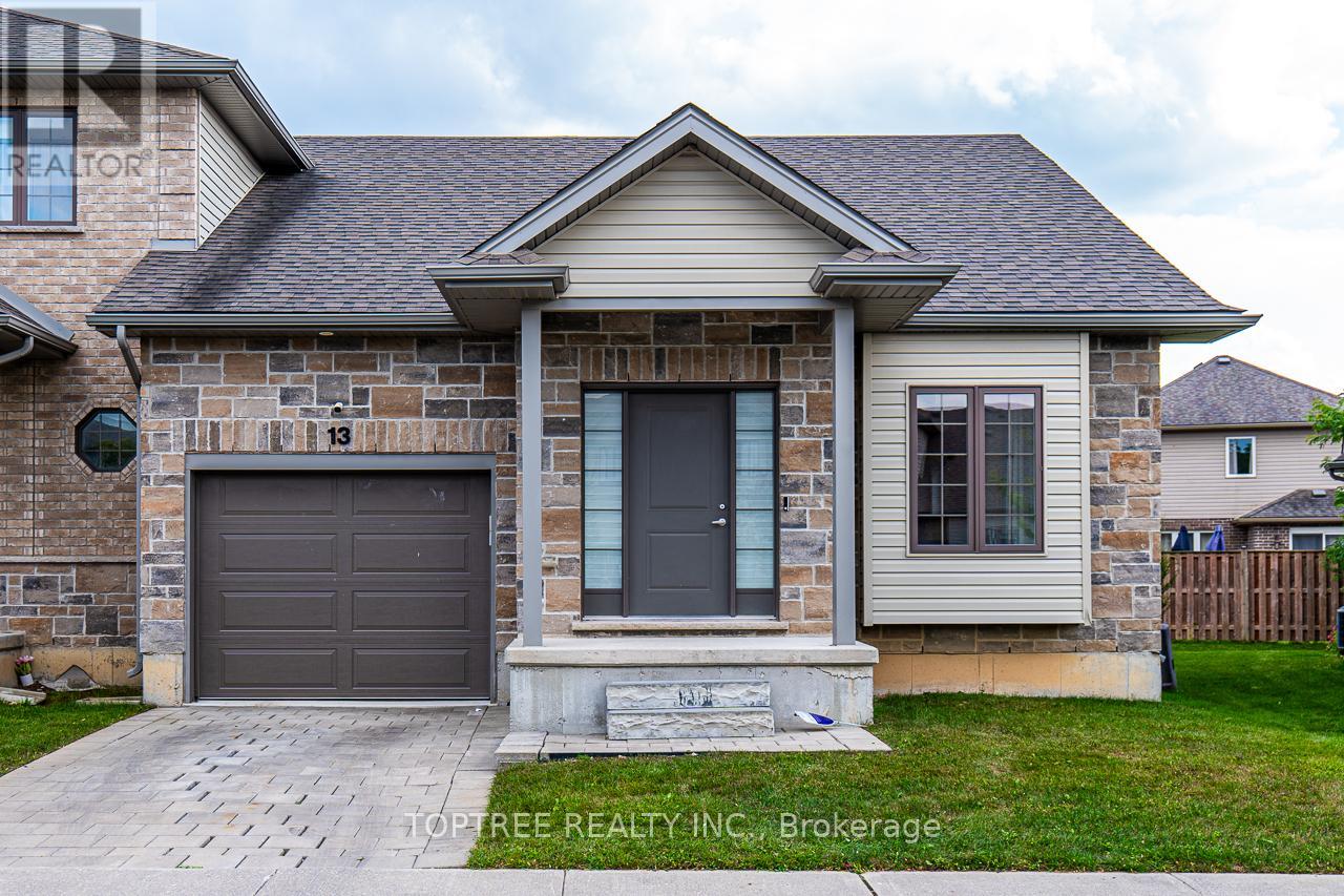 13 2910 Tokala Trl, London, ON N6G 5B4