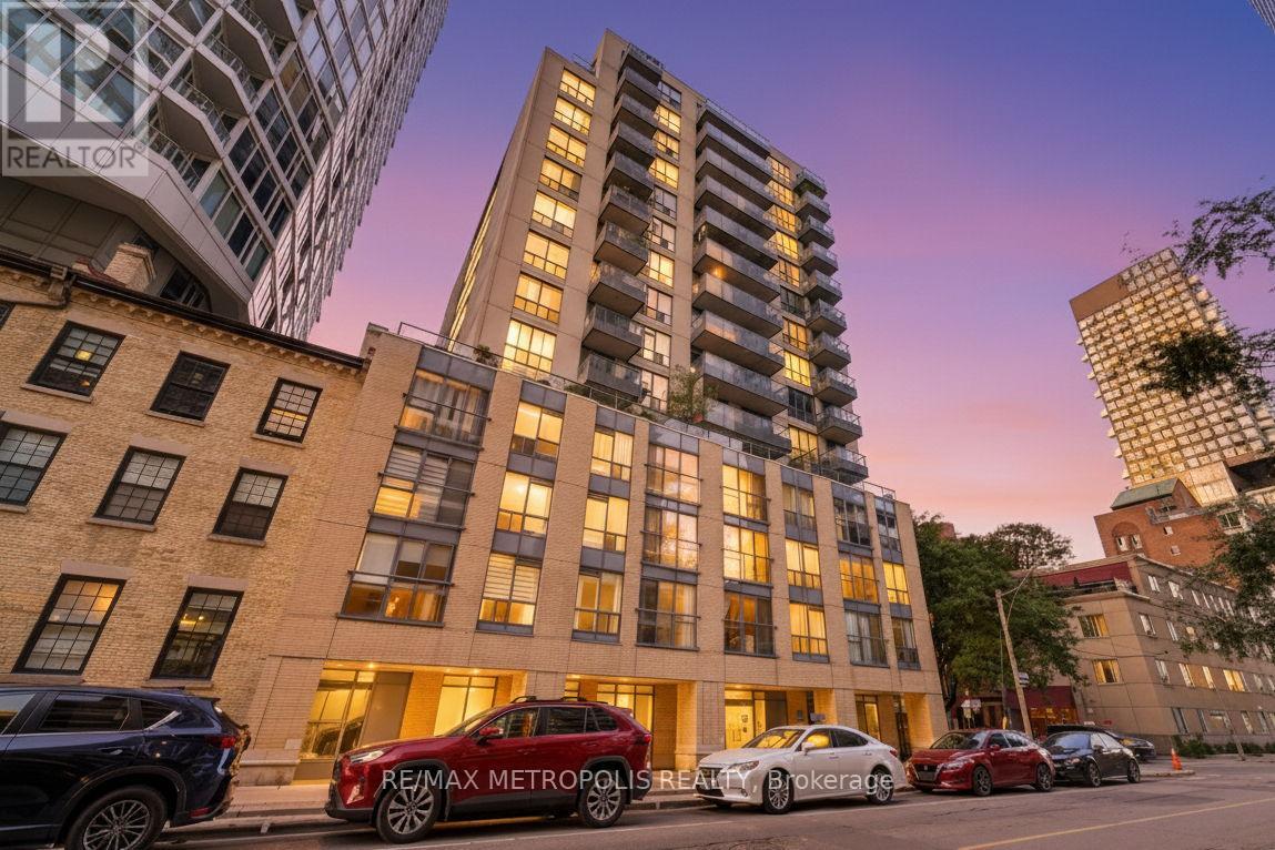1504 76 Shuter St, Toronto, ON M5B 1B4