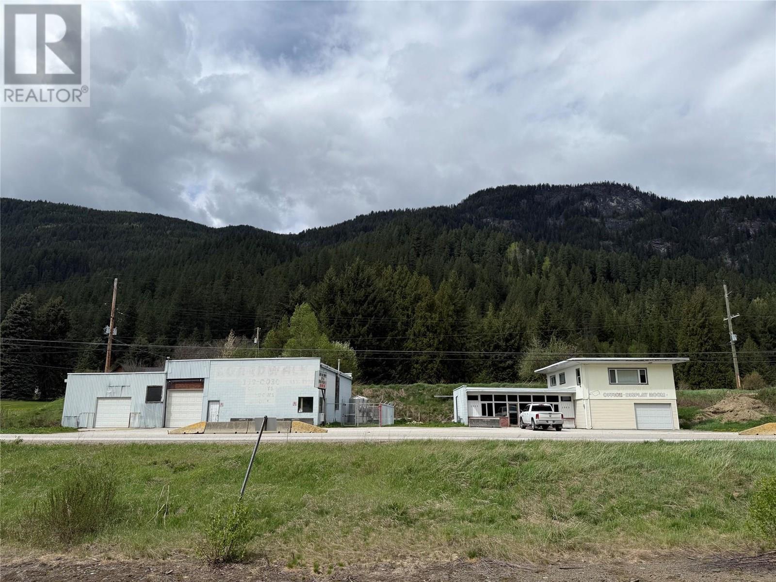 3 Highway Unit 1503 #a, Castlegar, BC V1N 4M7