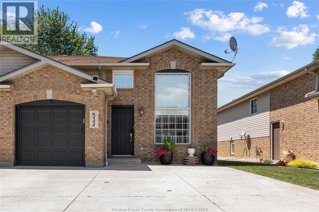 444 Merrill, Lasalle, ON N9J 3N6