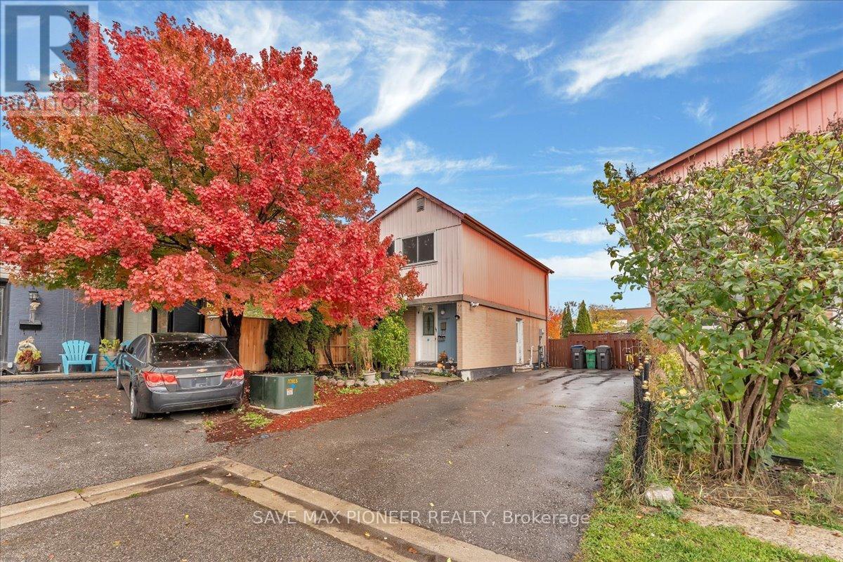 11 Great Oak Ct, Brampton, ON L6S 2J9