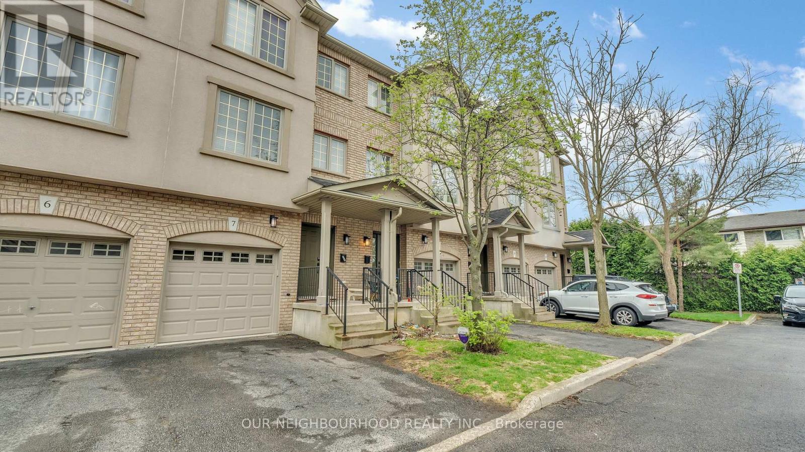7 1248 Guelph Line, Burlington, ON L7P 2S9
