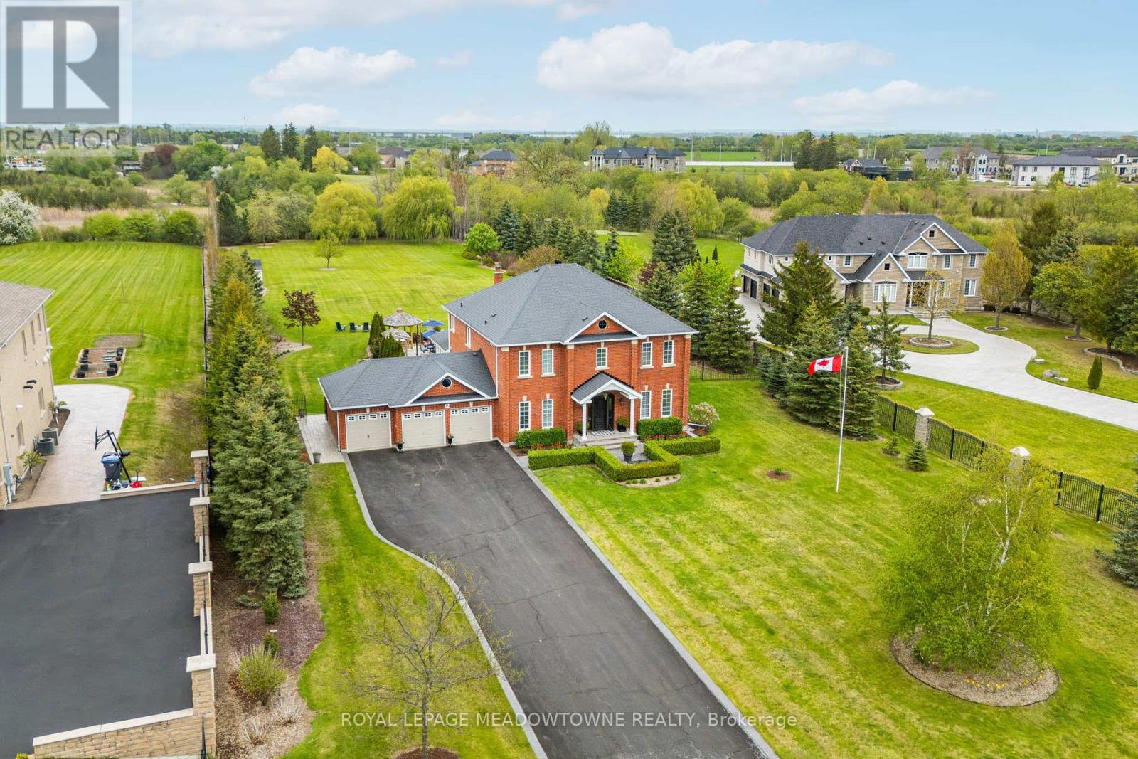 12 Everglade Dr, Brampton, ON L6P 0R2