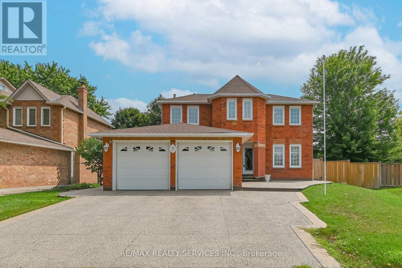 29 Leneck Ave, Brampton, ON L6X 2A9